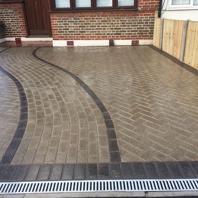 Tarmac Driveways